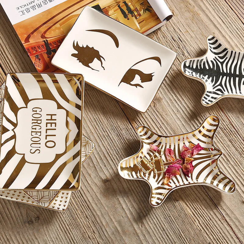 Chic Ceramic Jewelry & Trinket Dish – Stylish Decorative Tray for Accessories