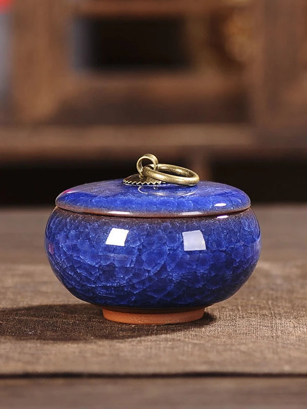 Mini Ceramic Storage Jar with Lid – Airtight Kitchen Container for Tea, Coffee & Spices
