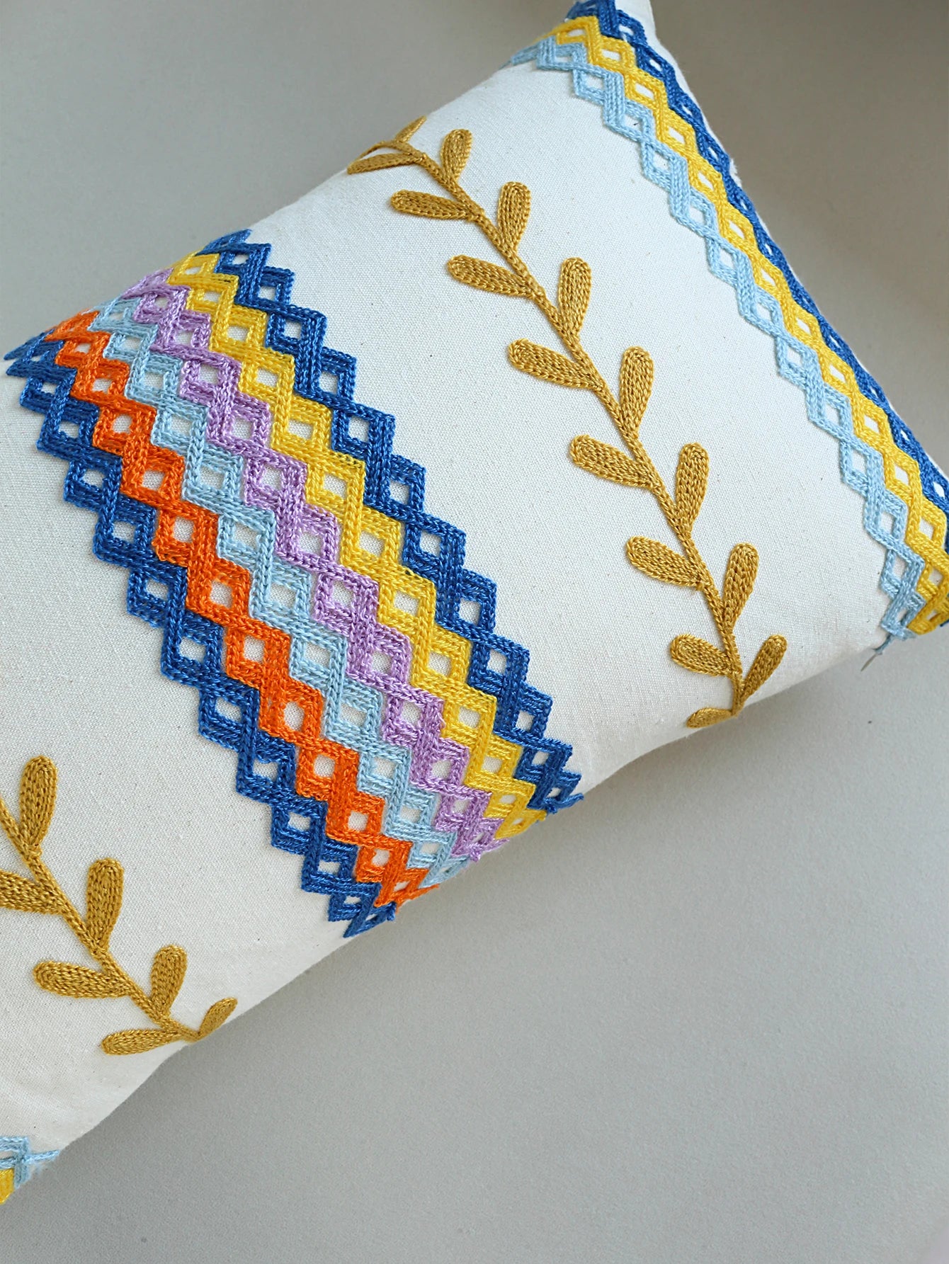 Boho Geometric Embroidered Cushion Cover – Decorative Throw Pillow Case for Couch & Bohemian Home Decor