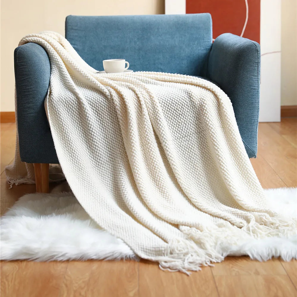 Cozy Knitted Waffle Throw Blanket – Soft Boho Home Decor with Tassels