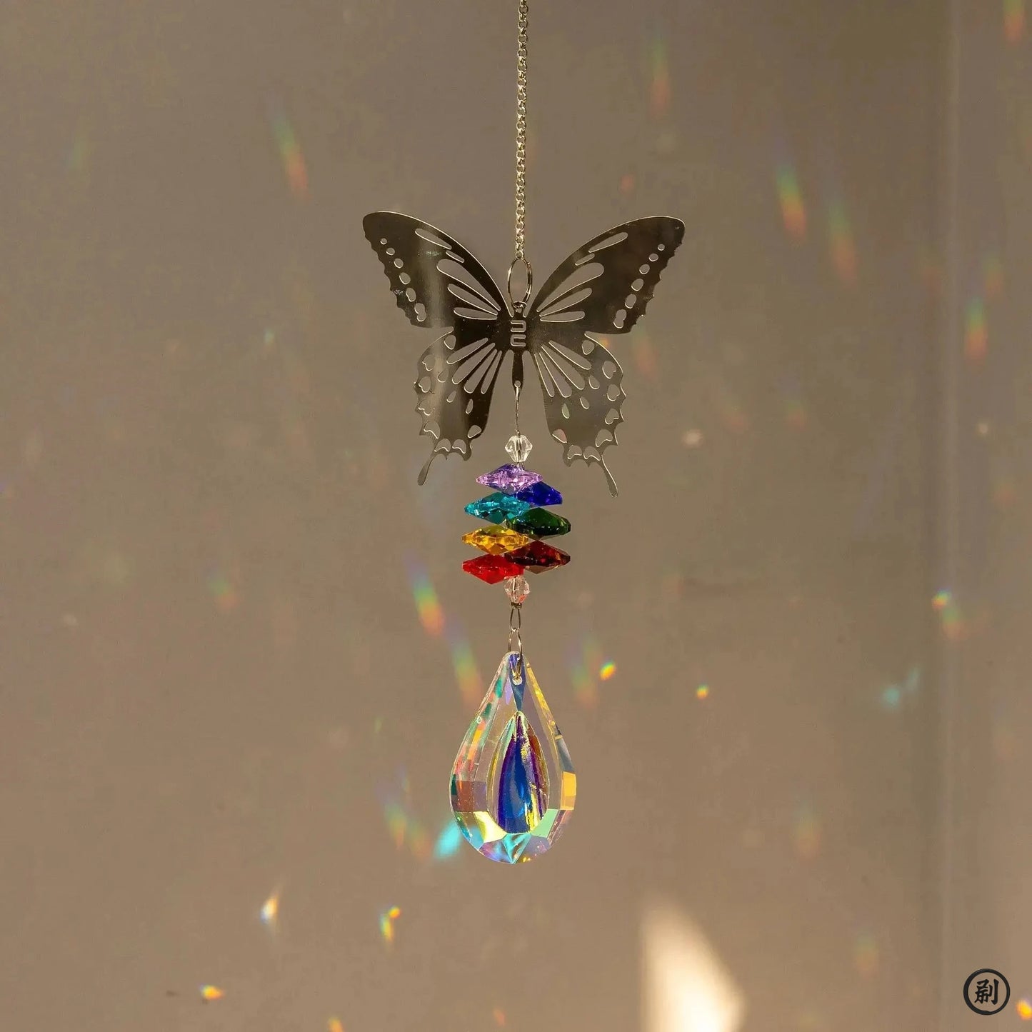 Crystal Sun Catcher with Tree of Life Pendant β Hanging Rainbow Maker & Wind Chime for Windows, Gardens, and Cars