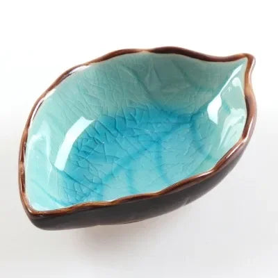 Leaf-Shaped Ceramic Sauce Dish – Side Plate for Soy Sauce, Dips & Charcuterie
