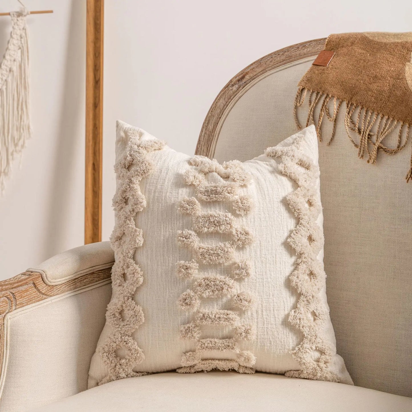 Modern Loop Yarn Pillow Cover – Minimalist Geometric Texture | Elegant Boho Home Decor Cushion for Sofa or Bed | Housewarming Gift