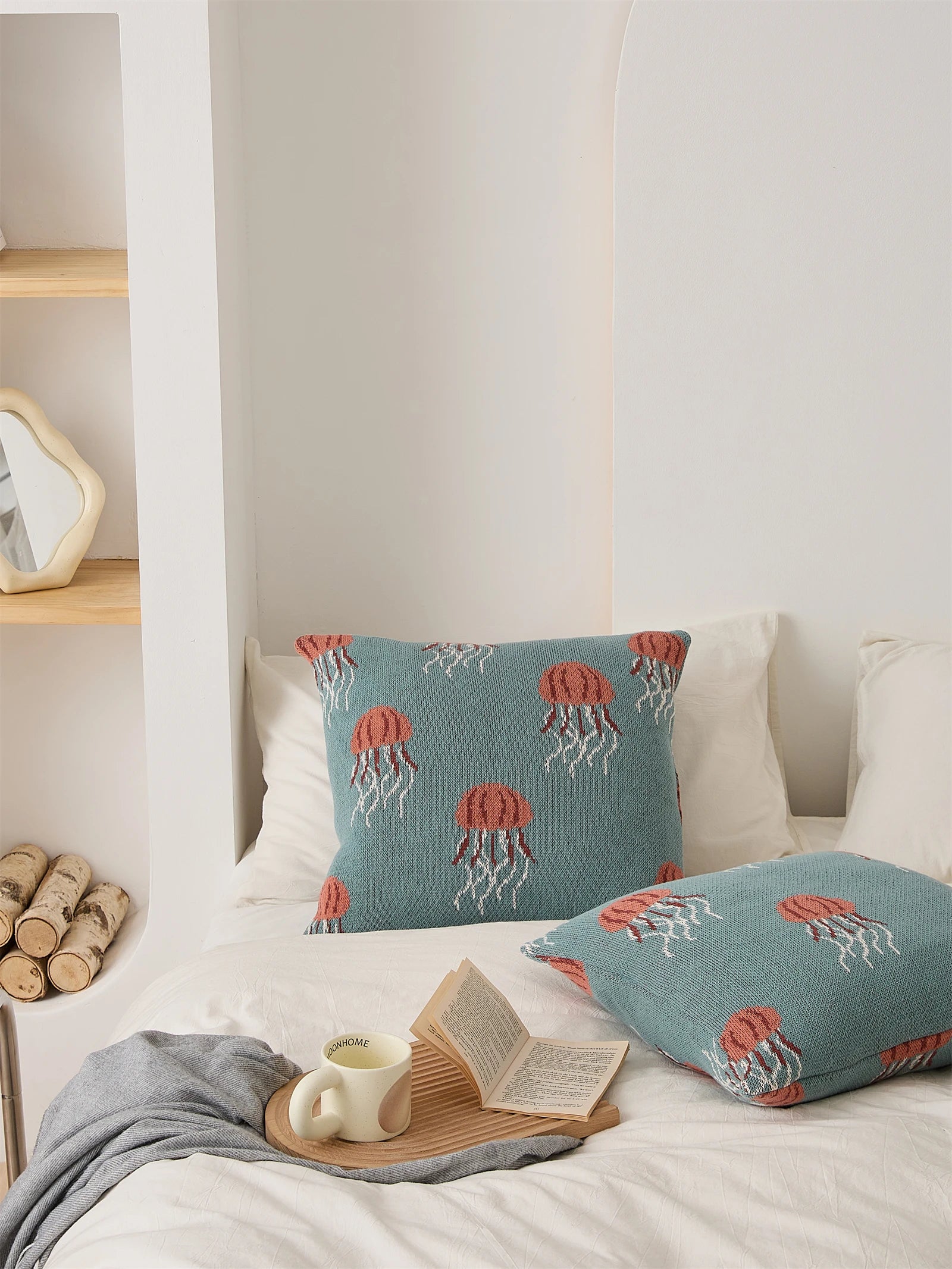 Elegant Jellyfish Embroidered Cotton Throw Pillow Cover â Ocean-Inspired Boho Home Decor Accent