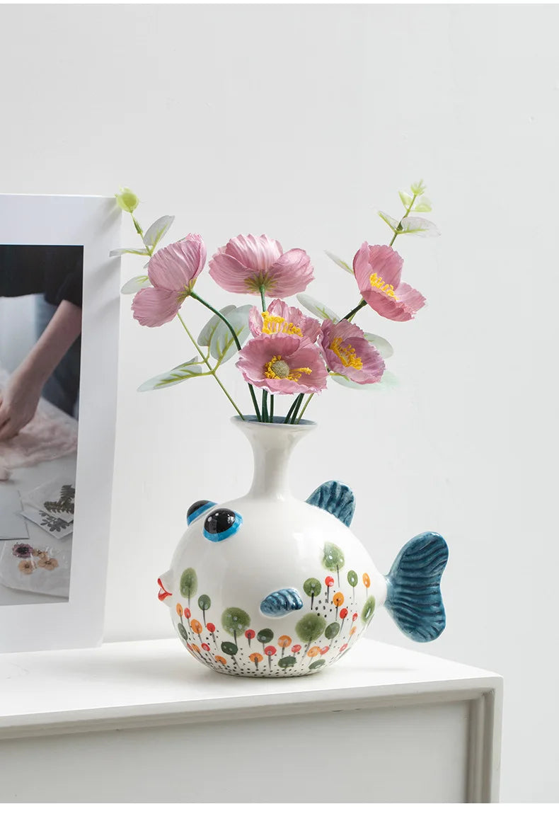 Hand-Painted Ceramic Fish Vase – Modern Boho Home Decor, Wavy Pattern, Colorful Cartoon Fish Flower Pot