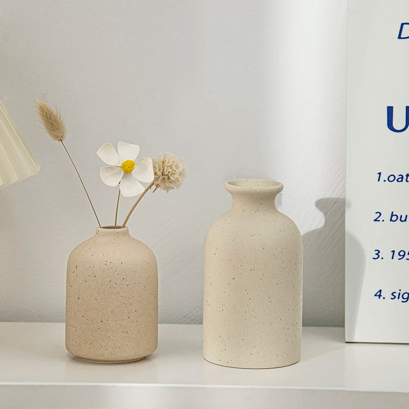Modern White Ceramic Vase – Minimalist Decorative Vase for Pampas Grass, Flowers & Home Accents