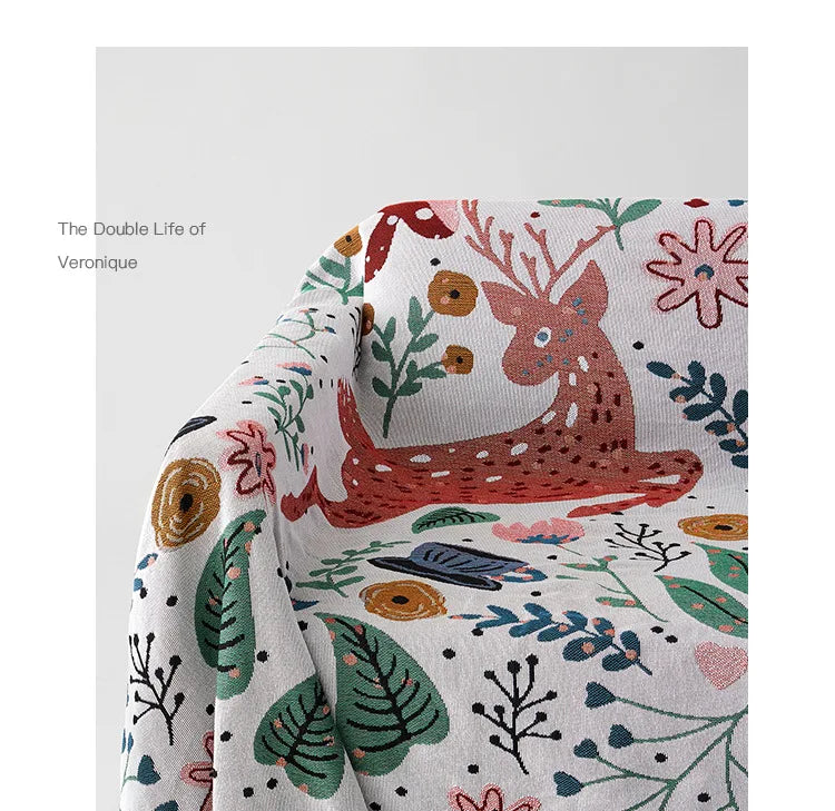 Fabric with deer and floral pattern on a white background. Deer forest jacquard woven blanket with floral and woodland tapestry design – boho throw for sofa or bed, soft cotton blend decorative bedspread for cozy home décor.