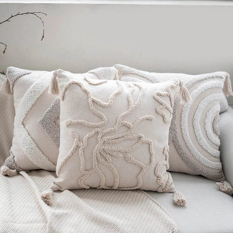 Boho Tufted Cushion Cover – Handcrafted Geometric Pillowcase with Tassels
