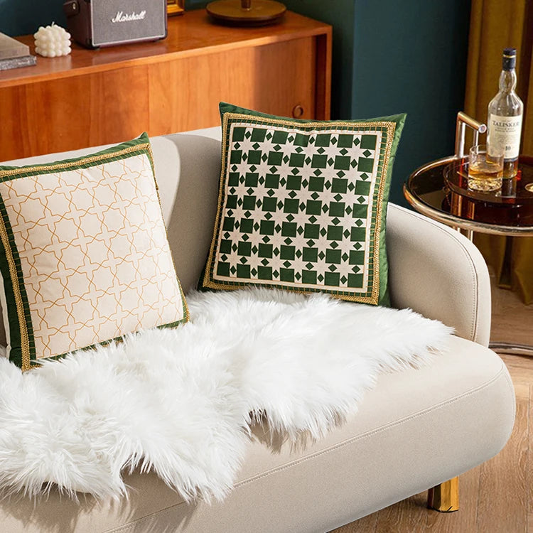 Velvet Checker Patterned Pillow Cover – Soft Decorative Cushion Cover