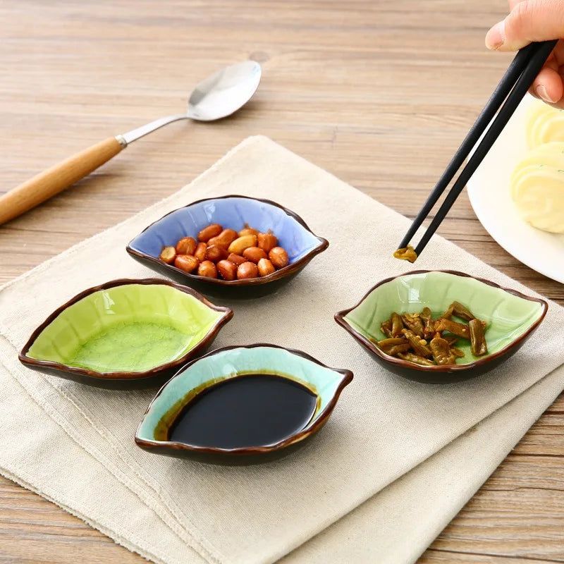 Leaf-Shaped Ceramic Sauce Dish – Side Plate for Soy Sauce, Dips & Charcuterie