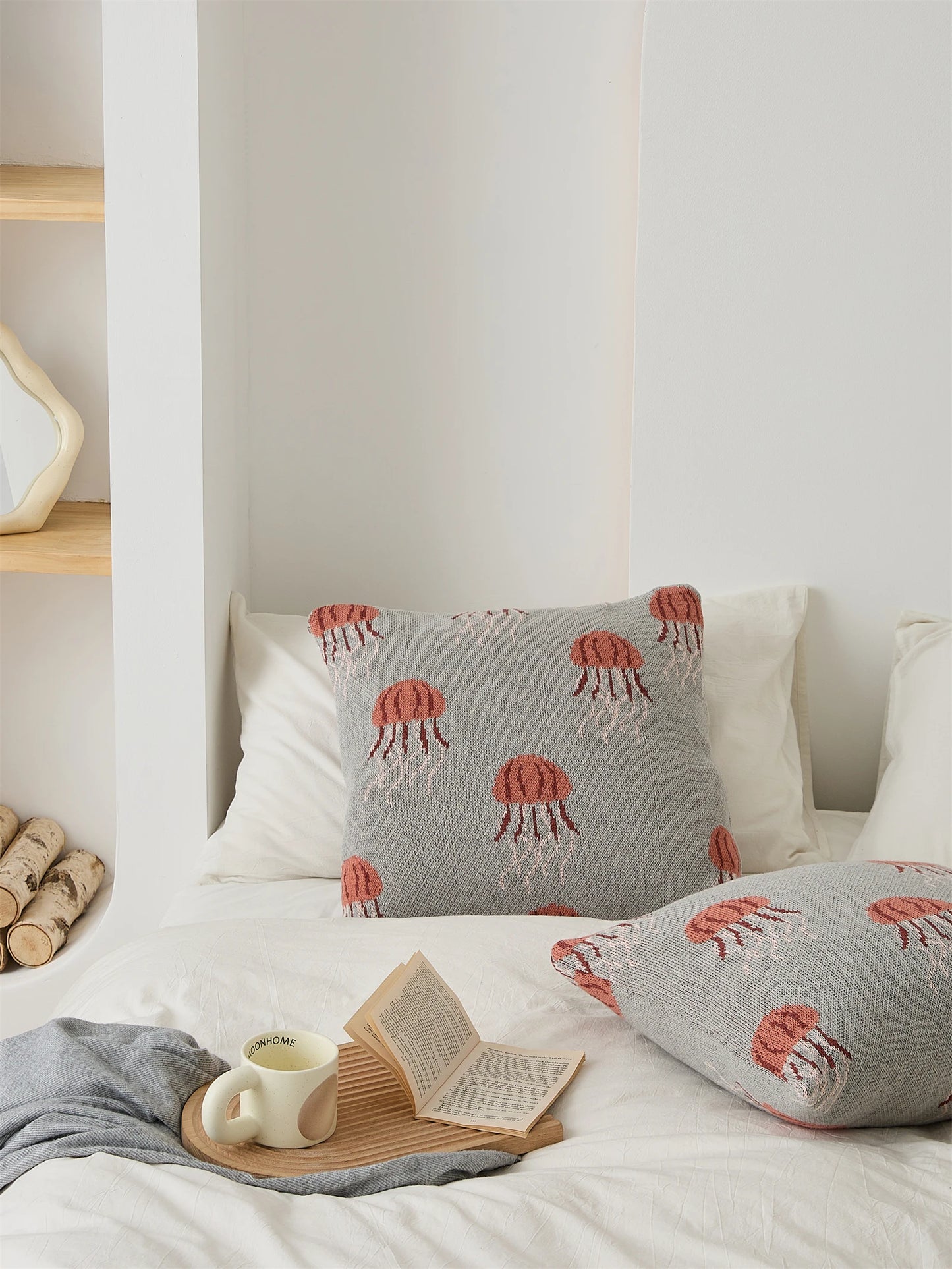 Elegant Jellyfish Embroidered Cotton Throw Pillow Cover â Ocean-Inspired Boho Home Decor Accent