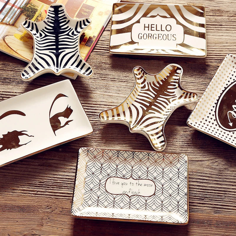 Chic Ceramic Jewelry & Trinket Dish – Stylish Decorative Tray for Accessories