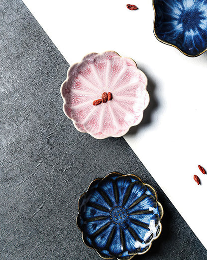 Ceramic Flower Sauce Dish – Mini Floral Porcelain Dipping Bowl for Soy Sauce, Nuts & Charcuterie