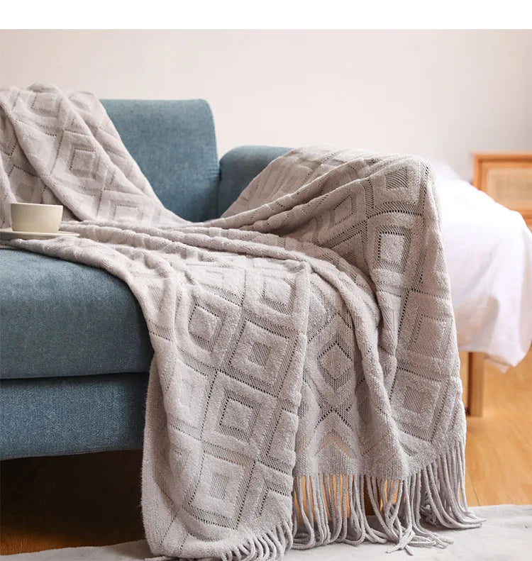 Diamond Cashmere Sofa Blanket – Thick Winter Knitted Throw with Tassels