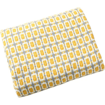 Textile Knitted Checkered Throw Blanket – Soft Acrylic with Tassels