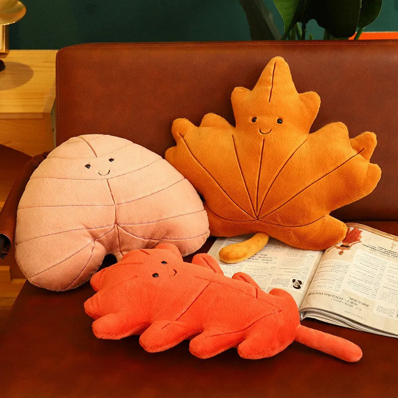 Plush Leaf Pillow – Soft Maple & Ginkgo Cushion Toy for Fall Home Decor & Gifts