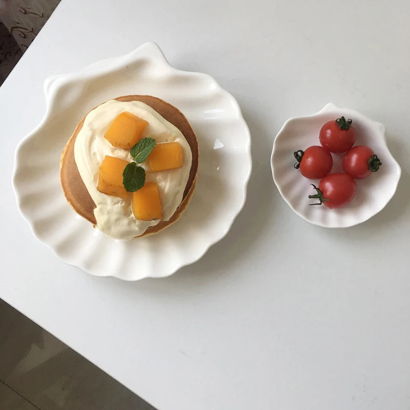 Ceramic Shell Jewelry Dish – Scallop Plate for Boho Decor & Table Styling