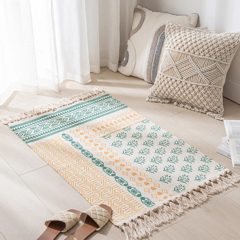 🌿 Boho Striped Moroccan Rug – Soft & Stylish Floor Accent for Any Room