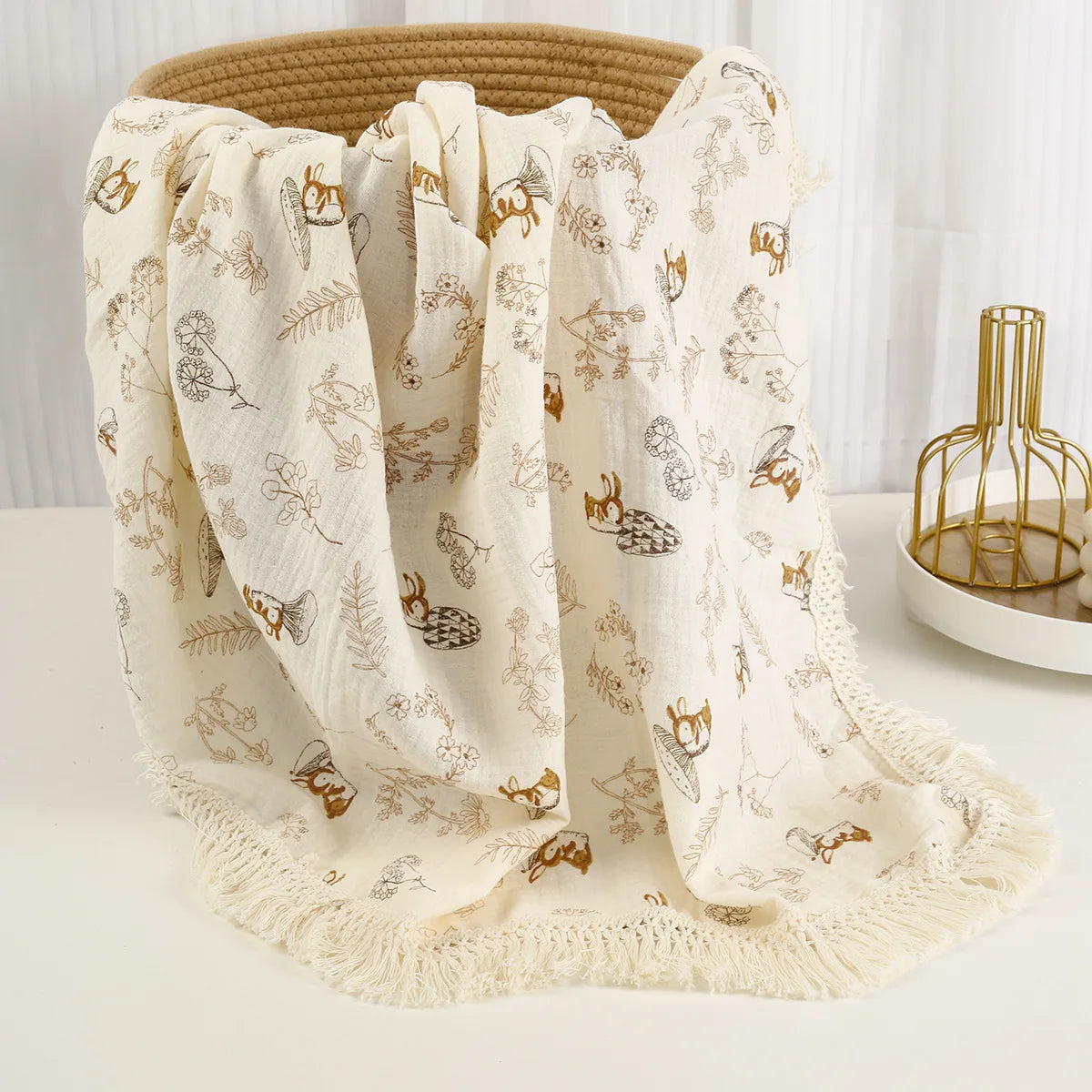 🌿 Cotton Muslin Swaddle Blanket – Soft, Breathable & Boho-Inspired for Newborns