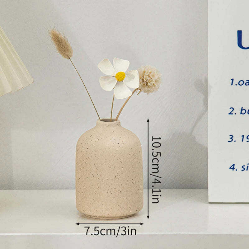 Modern White Ceramic Vase – Minimalist Decorative Vase for Pampas Grass, Flowers & Home Accents