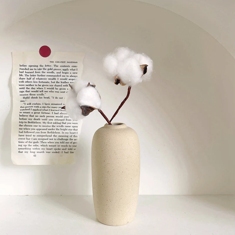 Modern White Ceramic Vase – Minimalist Decorative Vase for Pampas Grass, Flowers & Home Accents