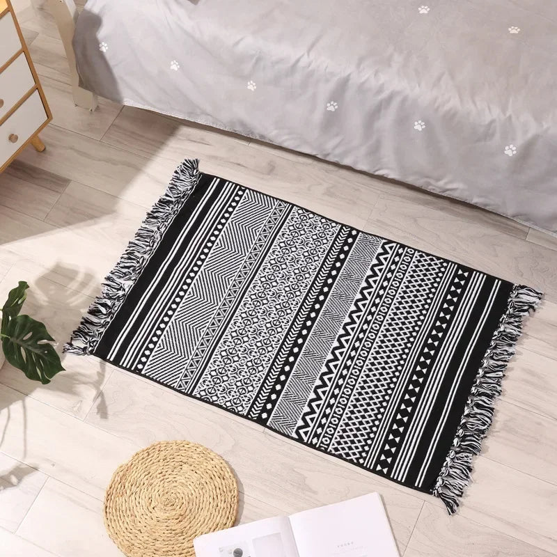 Bohemian Handwoven Tassel Rug – Vintage-Inspired Linen Accent for Home & Living Spaces - Diamonds & Arrows