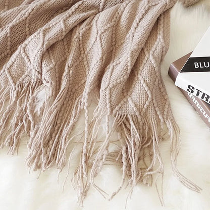Boho Nordic Knitted Throw Blanket with Tassels – Geometric Diamond Design for Bed, Couch, and Living Room