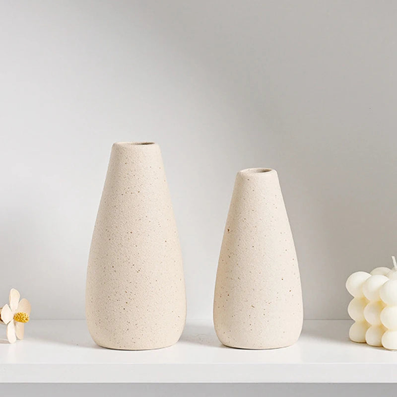 Modern White Ceramic Vase – Minimalist Decorative Vase for Pampas Grass, Flowers & Home Accents