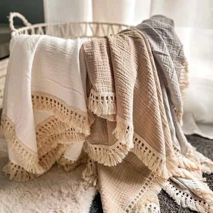 🌿 Cotton Muslin Swaddle Blanket – Soft, Breathable & Boho-Inspired for Newborns