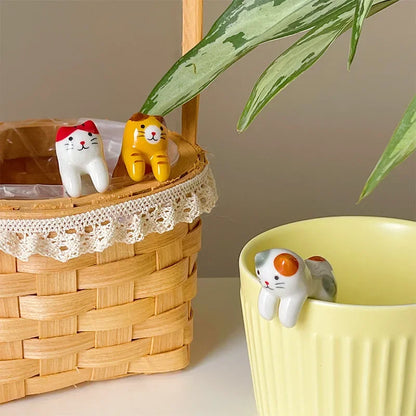 Ceramic Cat Hanging Spoon – Cute Animal Coffee & Dessert Spoon for Cat Lovers