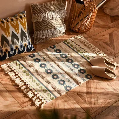 Bohemian Handwoven Tassel Rug – Vintage-Inspired Linen Accent for Home & Living Spaces - Diamonds & Arrows