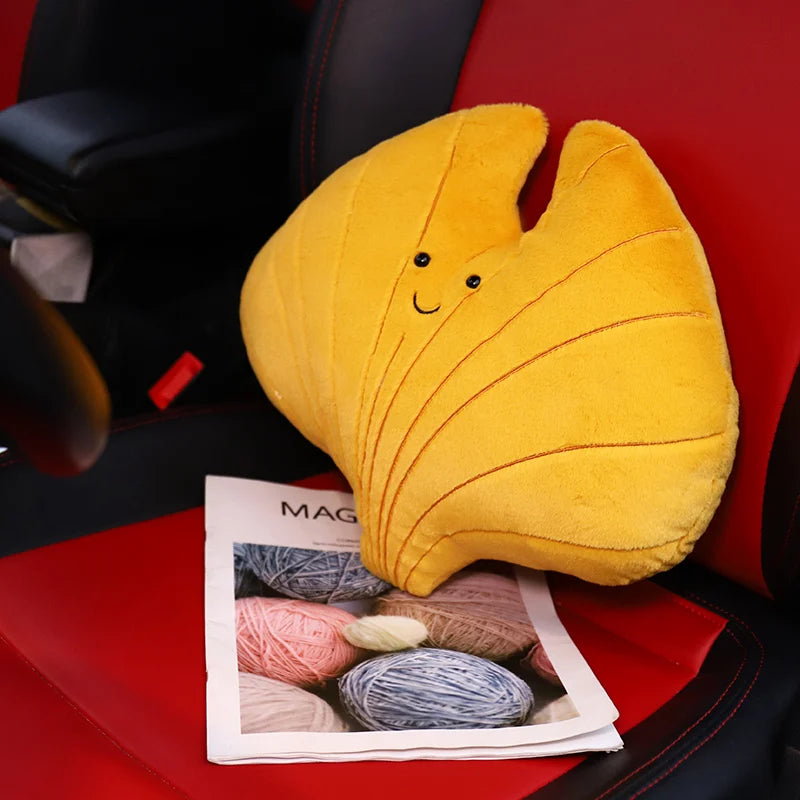 Plush Leaf Pillow – Soft Maple & Ginkgo Cushion Toy for Fall Home Decor & Gifts