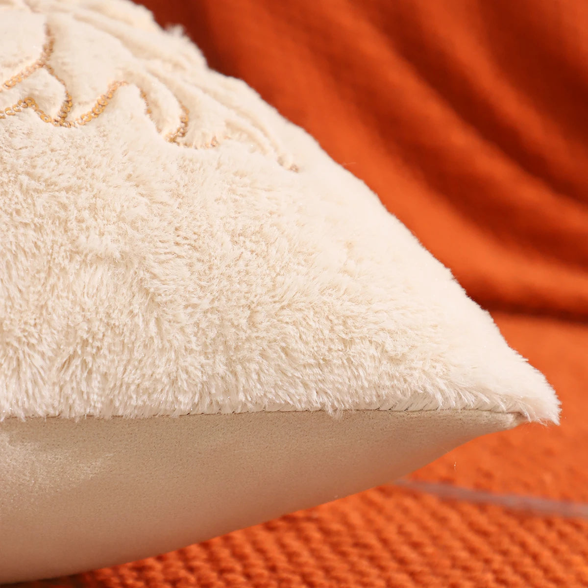 Halloween Pumpkin Gold Sequin Embroidered Plush Pillow Cover – Festive Throw Cushion for Sofa, Bed & Autumn Decor