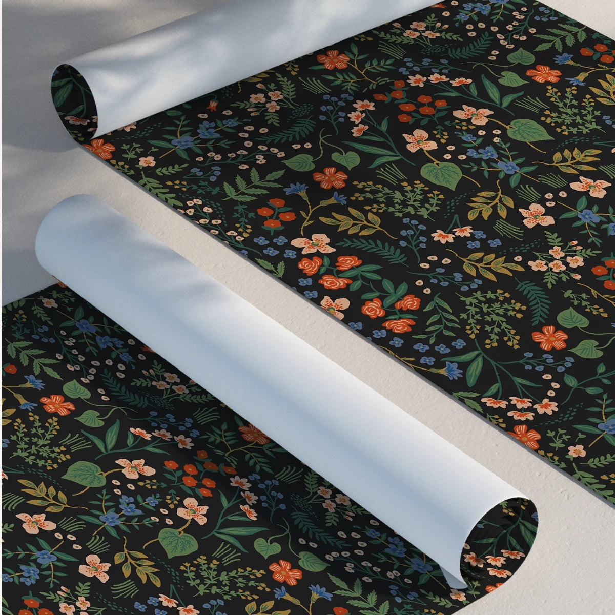 Roll of floral-patterned paper with a dark background. Black floral peel-and-stick wallpaper roll, 40 x 120 cm, waterproof and moisture-proof wall covering for stylish home decoration