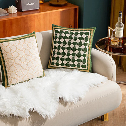 Velvet Checker Patterned Pillow Cover – Soft Decorative Cushion Cover