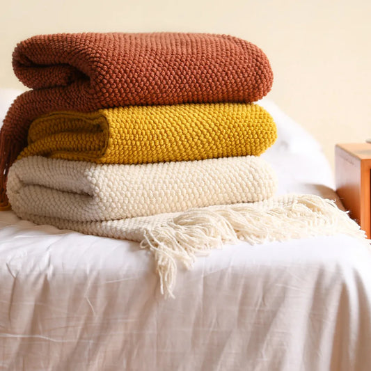 Cozy Knitted Waffle Throw Blanket – Soft Boho Home Decor with Tassels