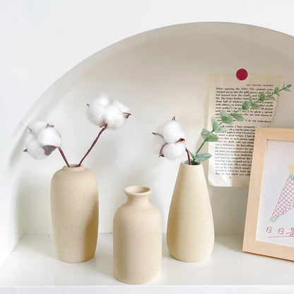 Modern White Ceramic Vase – Minimalist Decorative Vase for Pampas Grass, Flowers & Home Accents