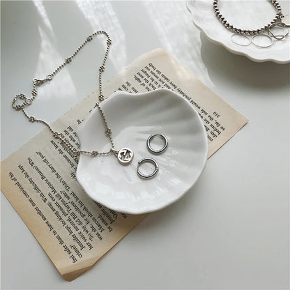 Ceramic Shell Jewelry Dish – Scallop Plate for Boho Decor & Table Styling