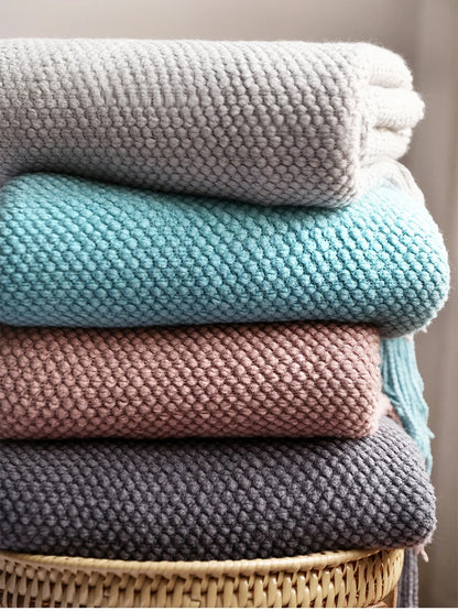 Cozy Knitted Waffle Throw Blanket – Soft Boho Home Decor with Tassels