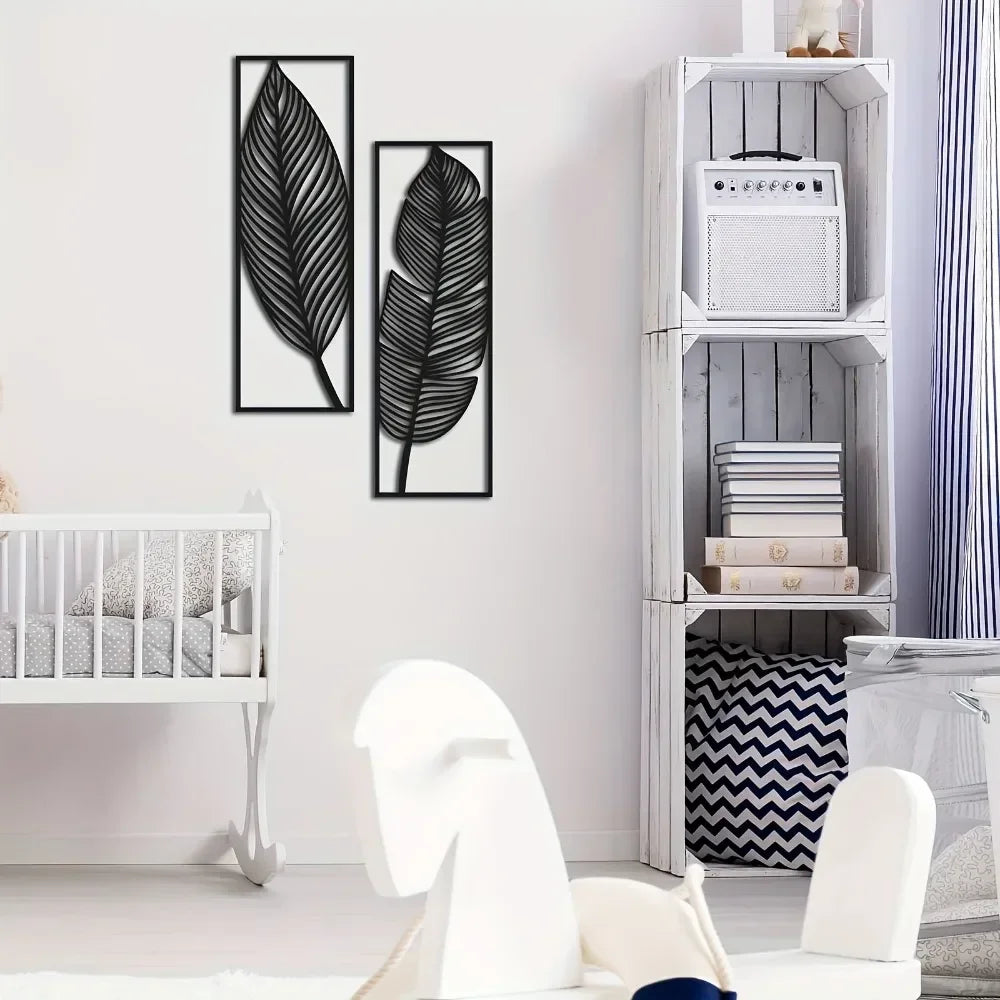 Decorative Leaves Metal Wall Art Set of 2 / 1Pc Surfboard for Home Wall Decor Black Metal Hanging Leaf Boho