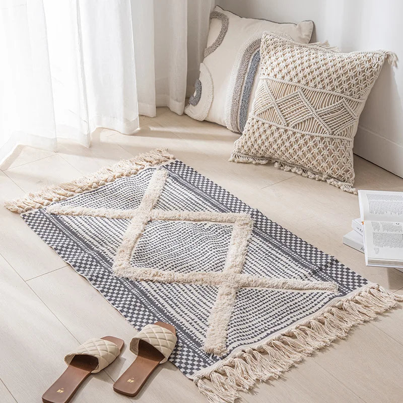 🌿 Boho Striped Moroccan Rug – Soft & Stylish Floor Accent for Any Room