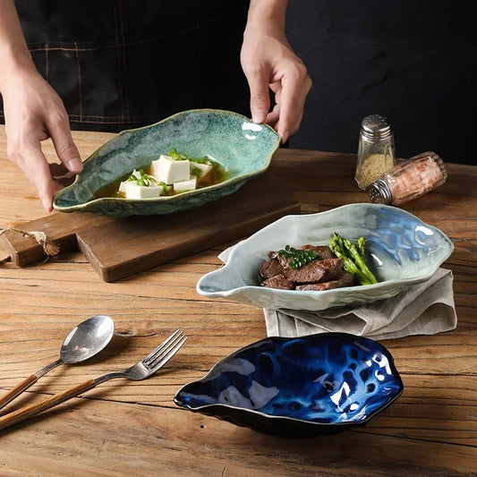 Japanese Kiln-Glazed Ceramic Oyster Dish – Irregular Shell-Shaped Plate for Dips, Dessert & Appetizers