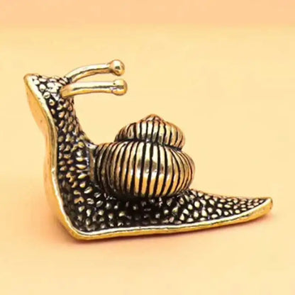 Boho Home Decor Mini Snail Metal Ornament – Bronze Decorative Accent for Living Room, Bedroom & Study