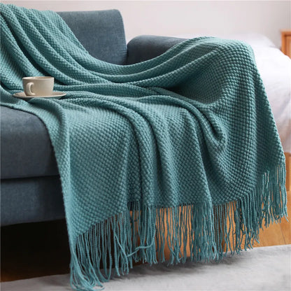 Cozy Knitted Waffle Throw Blanket – Soft Boho Home Decor with Tassels