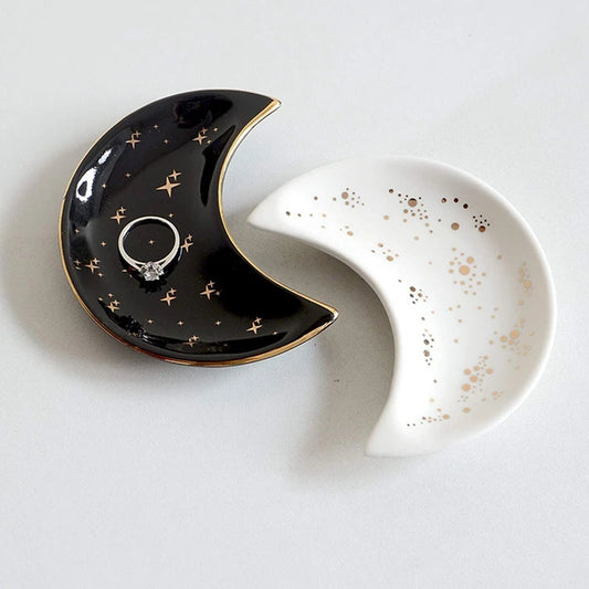 Moon-Shaped Ceramic Jewelry Dish – Boho-Inspired Tray for Rings, Earrings & Trinkets