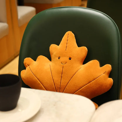 Plush Leaf Pillow – Soft Maple & Ginkgo Cushion Toy for Fall Home Decor & Gifts