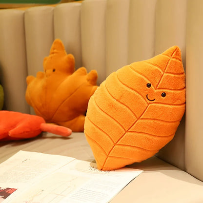 Plush Leaf Pillow – Soft Maple & Ginkgo Cushion Toy for Fall Home Decor & Gifts
