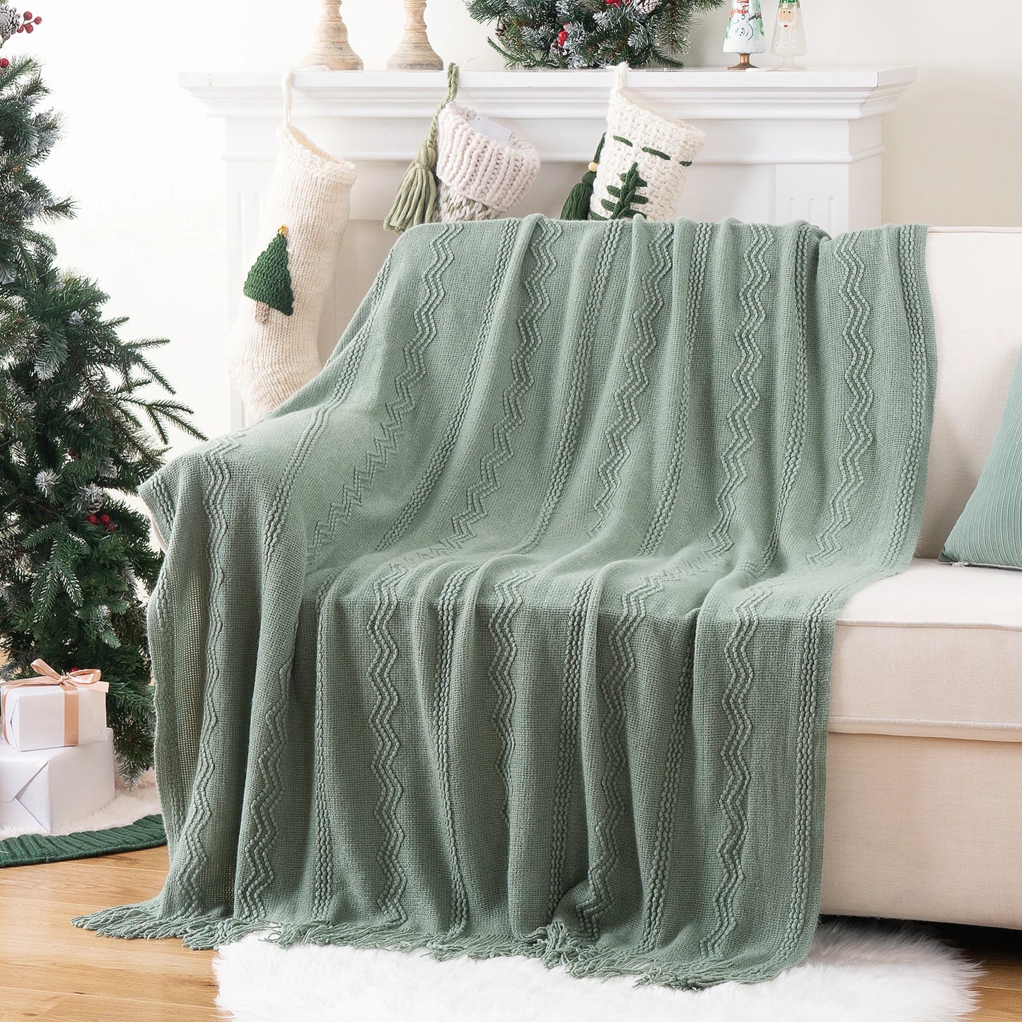 Boho Knit Throw Blanket – Soft Lightweight Acrylic Blanket with Tassels