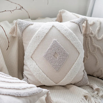 Boho Tufted Cushion Cover – Handcrafted Geometric Pillowcase with Tassels