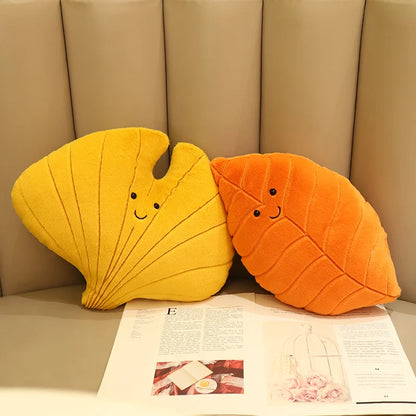 Plush Leaf Pillow – Soft Maple & Ginkgo Cushion Toy for Fall Home Decor & Gifts